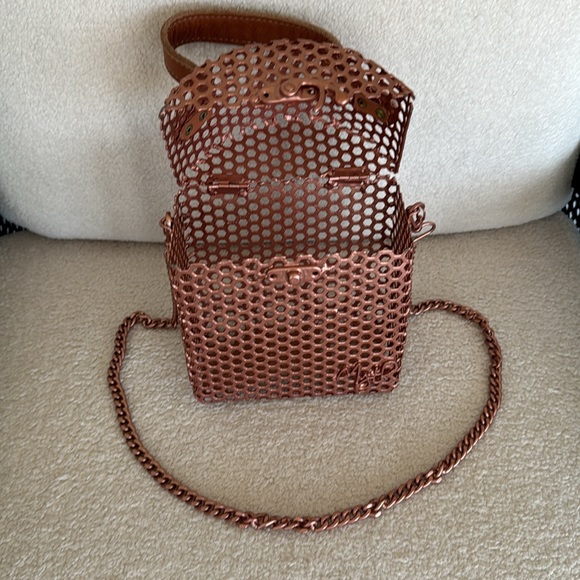 Unique rose gold wire bag with a leather top handle and strap. Made in Africa - Picture 2 of 4